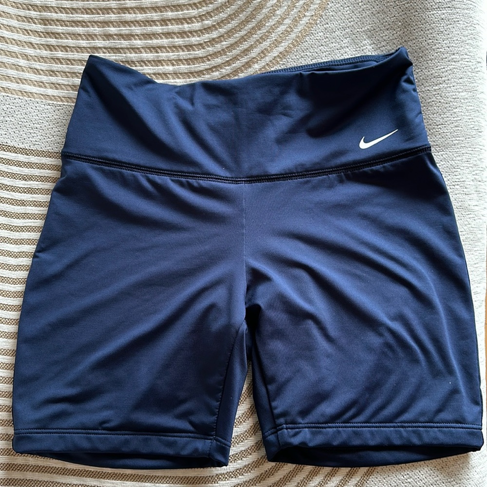 Nike women’s running shorts